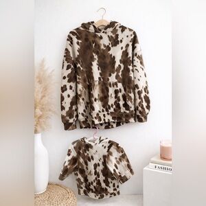 Abercrombie & Fitch matching pet hoodie